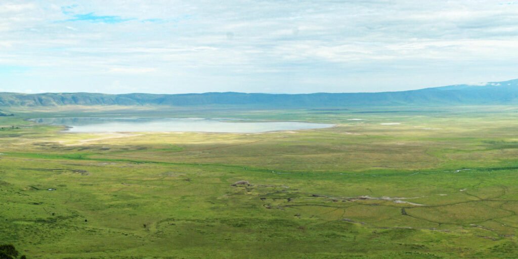lake_magadi-shutterstock-1371469577