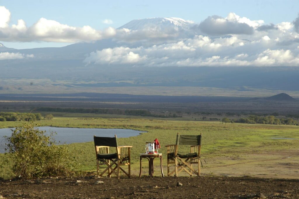 sundowner_overlooking_mt._kilimanjaro